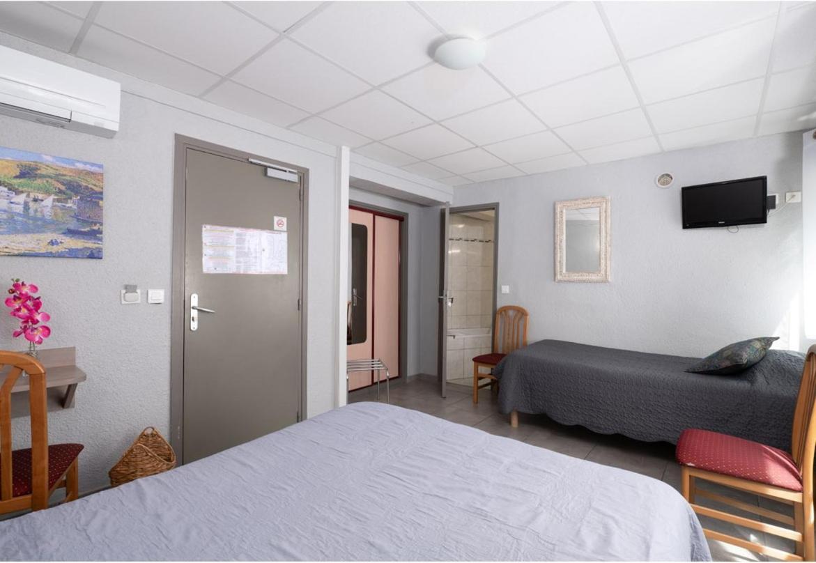Hotel Triton Колліур Екстер'єр фото