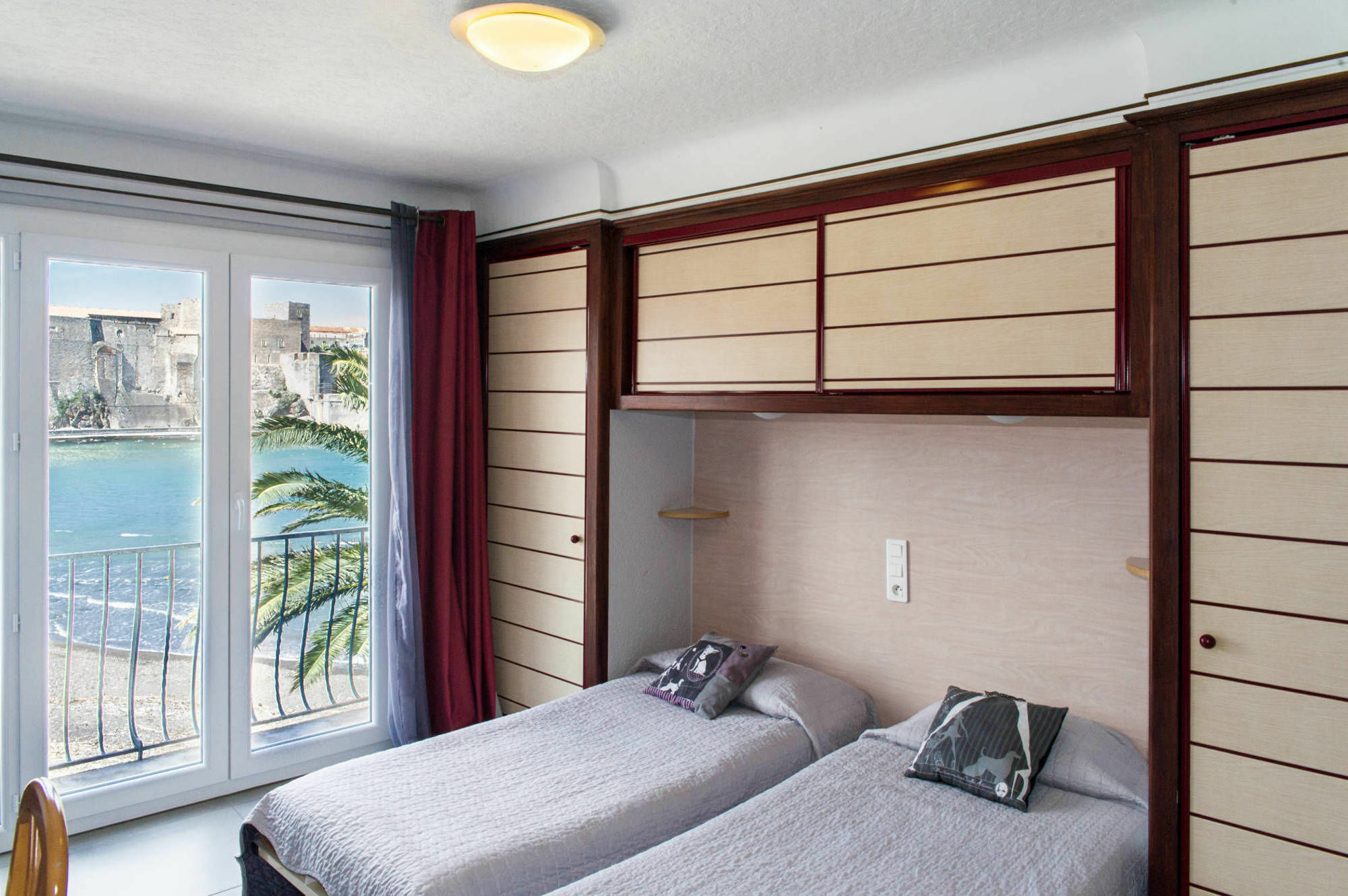 Hotel Triton Колліур Екстер'єр фото